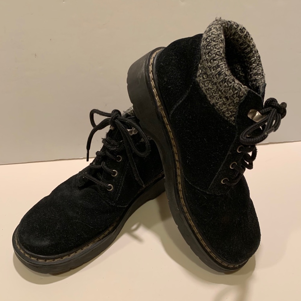 GIRL’S FADED GLORY BOOTS.